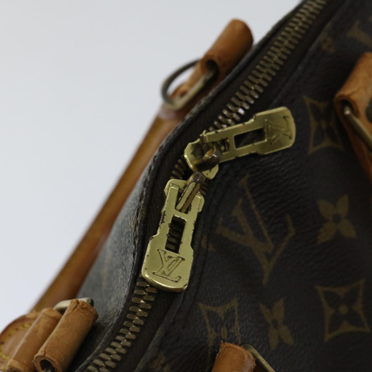 LOUIS VUITTON Monogram Alma Hand Bag M51130 LV Auth 67055