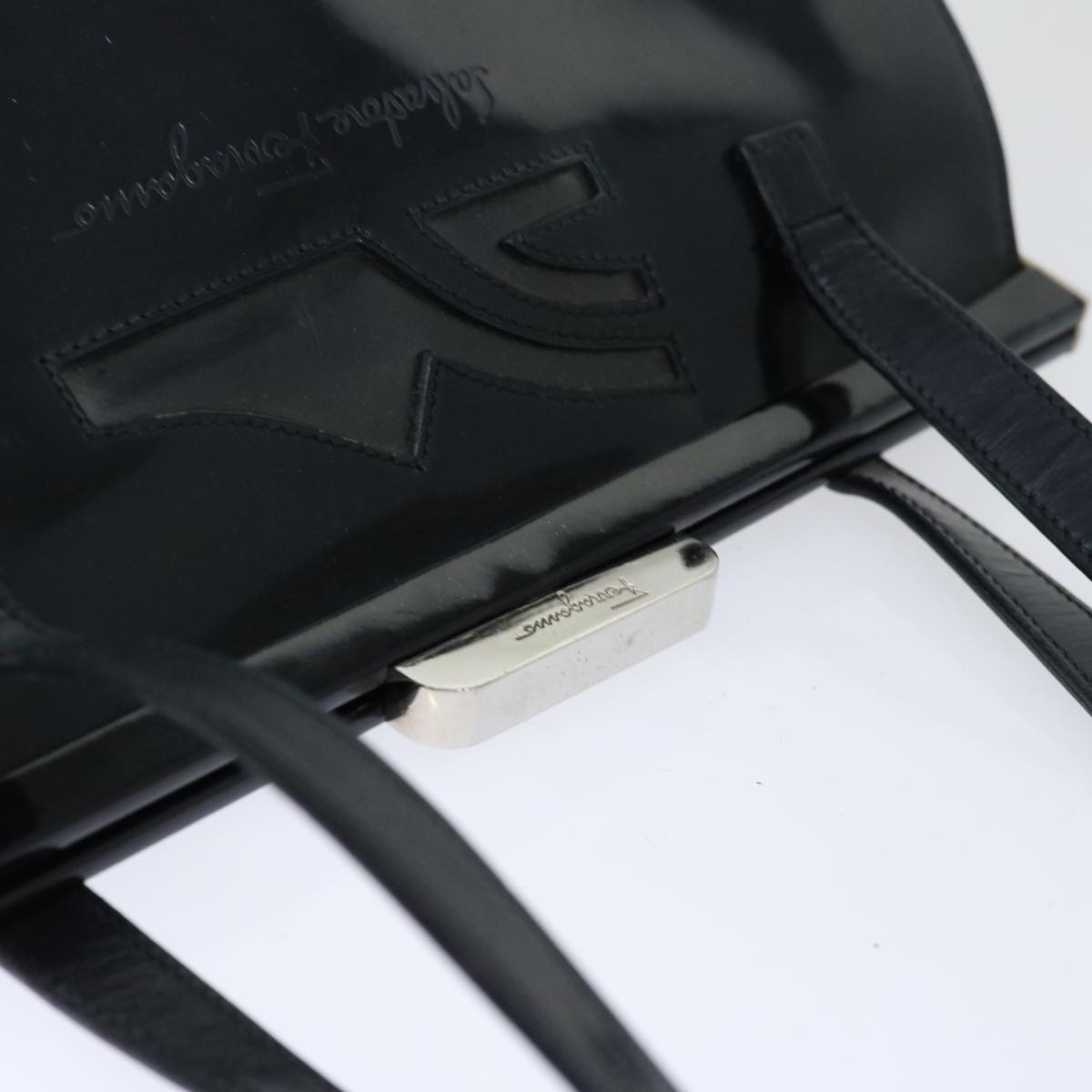 Salvatore Ferragamo Hand Bag Patent leather Black Auth 67156