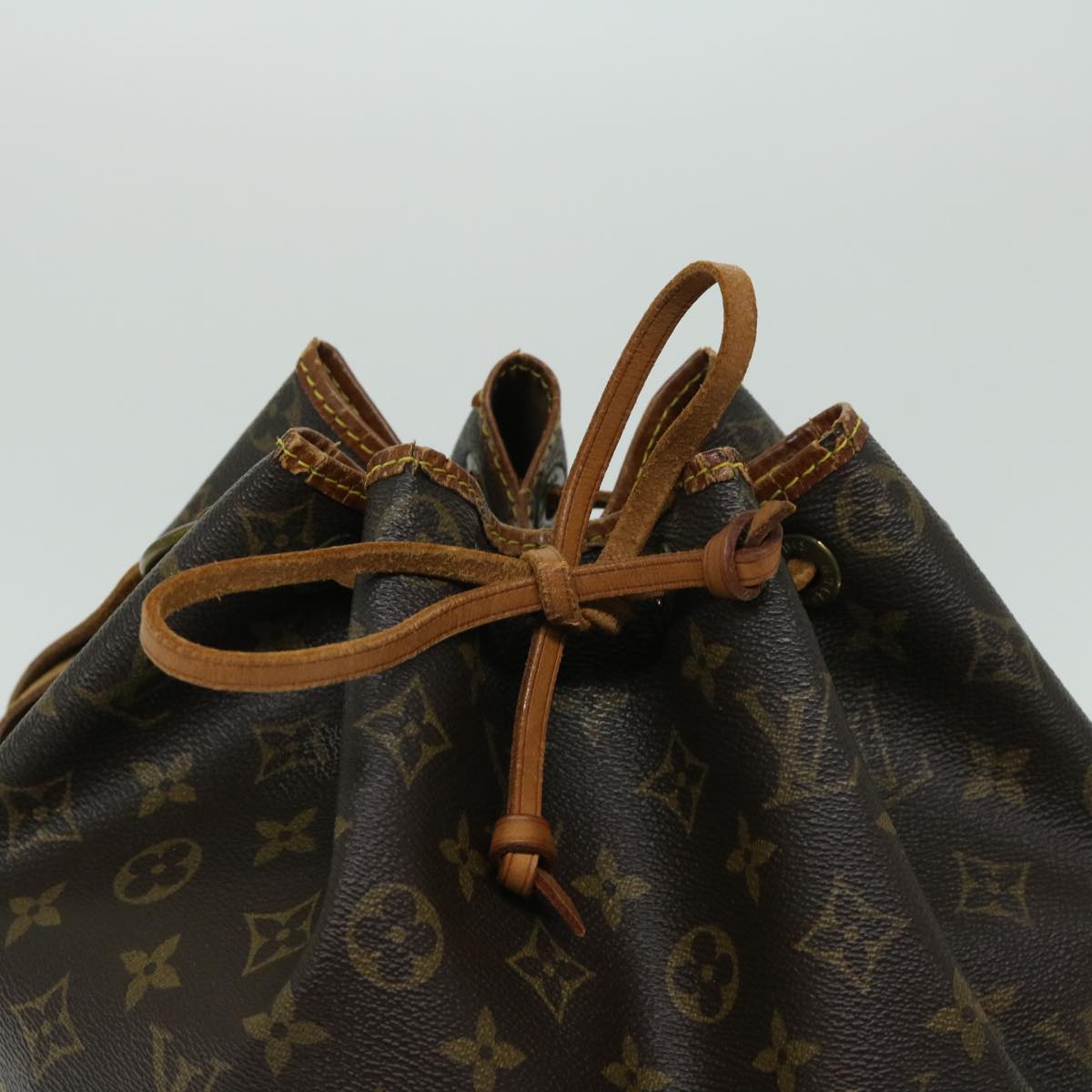 LOUIS VUITTON Monogram Noe Shoulder Bag M42224 LV Auth 67203