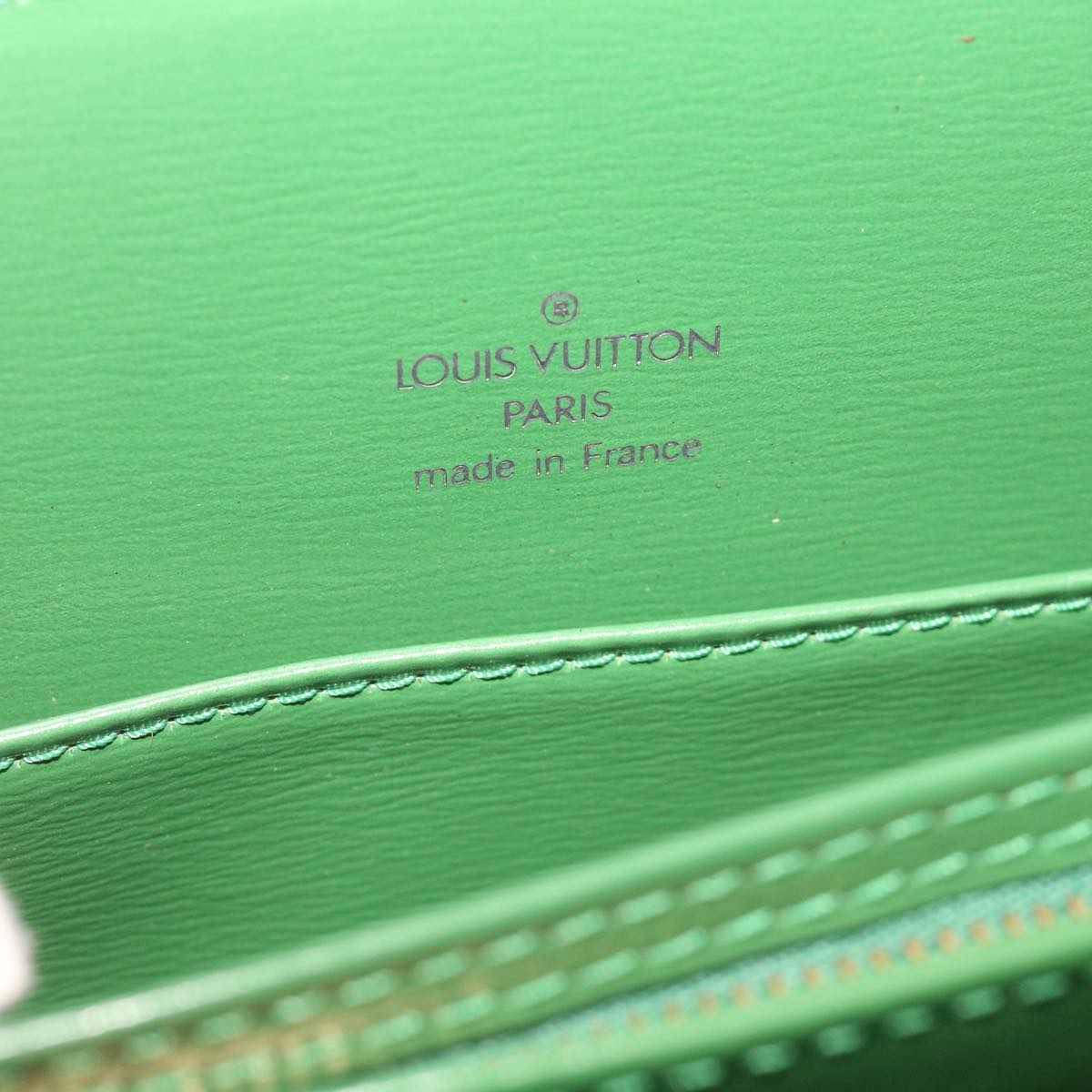 LOUIS VUITTON Epi Capucines Shoulder Bag Green M52344 LV Auth 67286