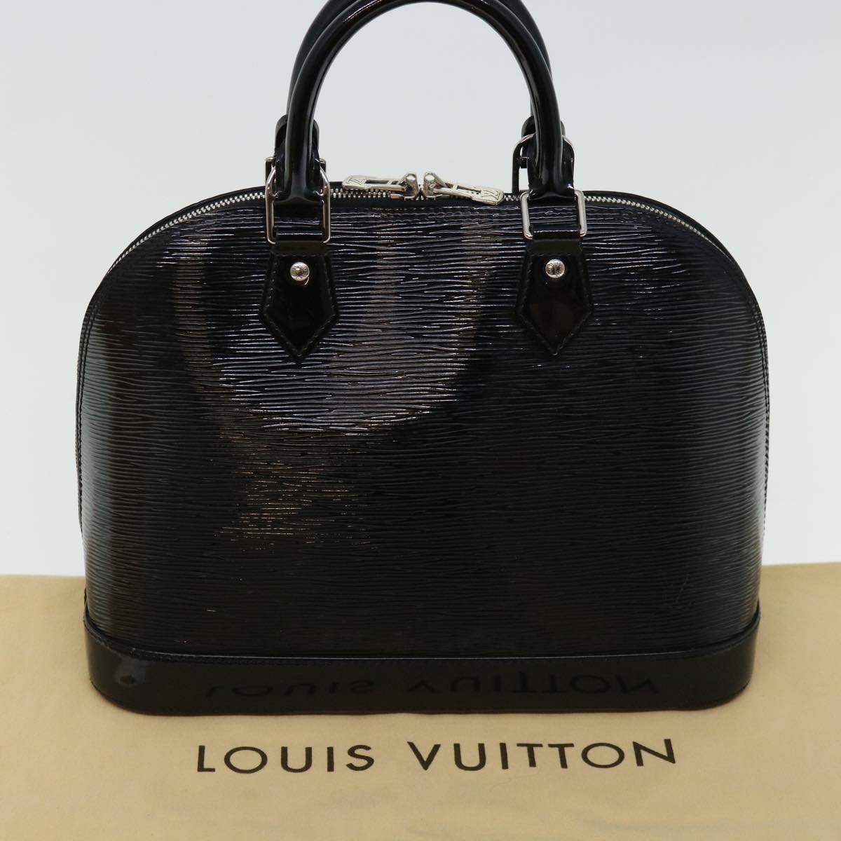 LOUIS VUITTON Epi Alma PM Hand Bag Enamel Noir Electric M4032N LV Auth 67309