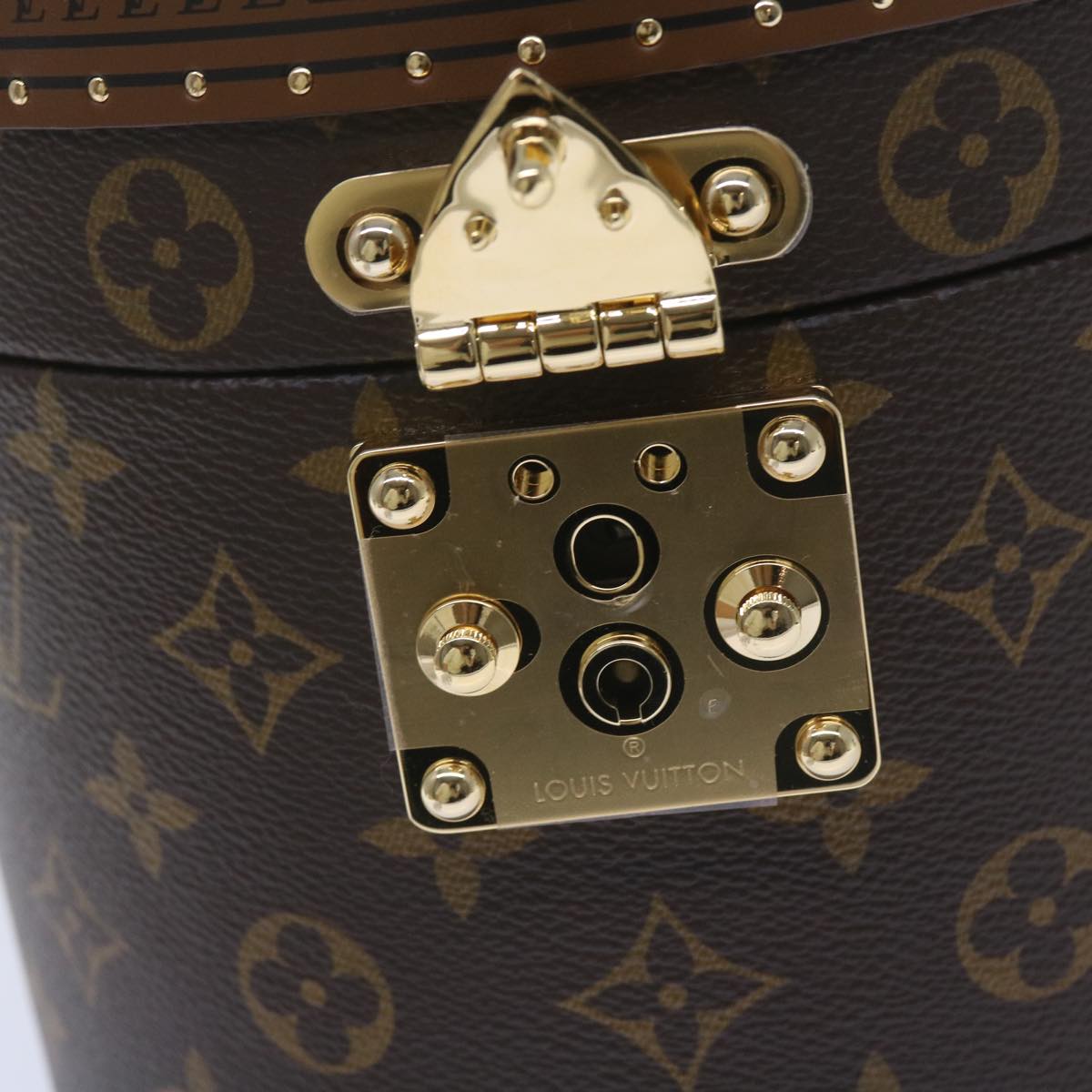 LOUIS VUITTON Monogram Vesque Cannes Hand Bag M10244 LV Auth 67472S