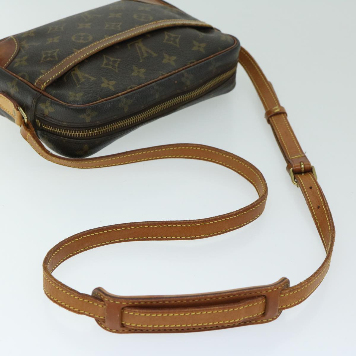 LOUIS VUITTON Monogram Trocadero 23 Shoulder Bag M51276 LV Auth 67896