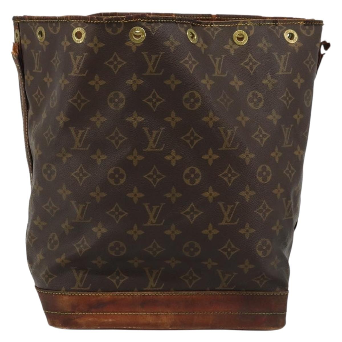 LOUIS VUITTON Monogram Noe Shoulder Bag M42224 LV Auth 67941