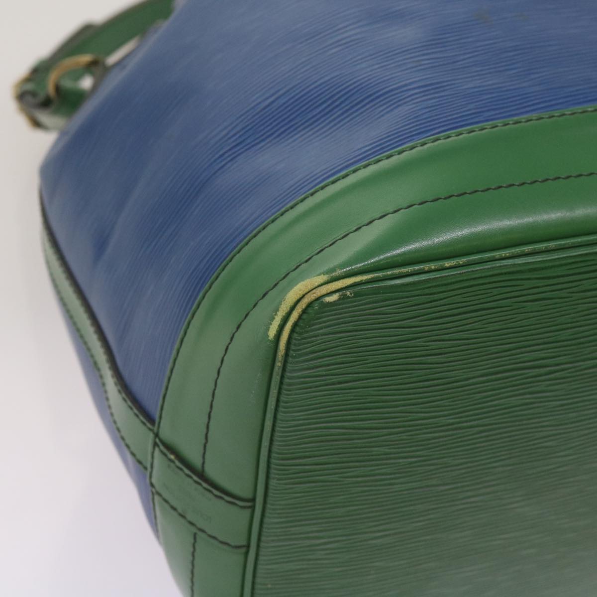 LOUIS VUITTON Epi Noe Shoulder Bag Bicolor Green Blue M44044 LV Auth 67967