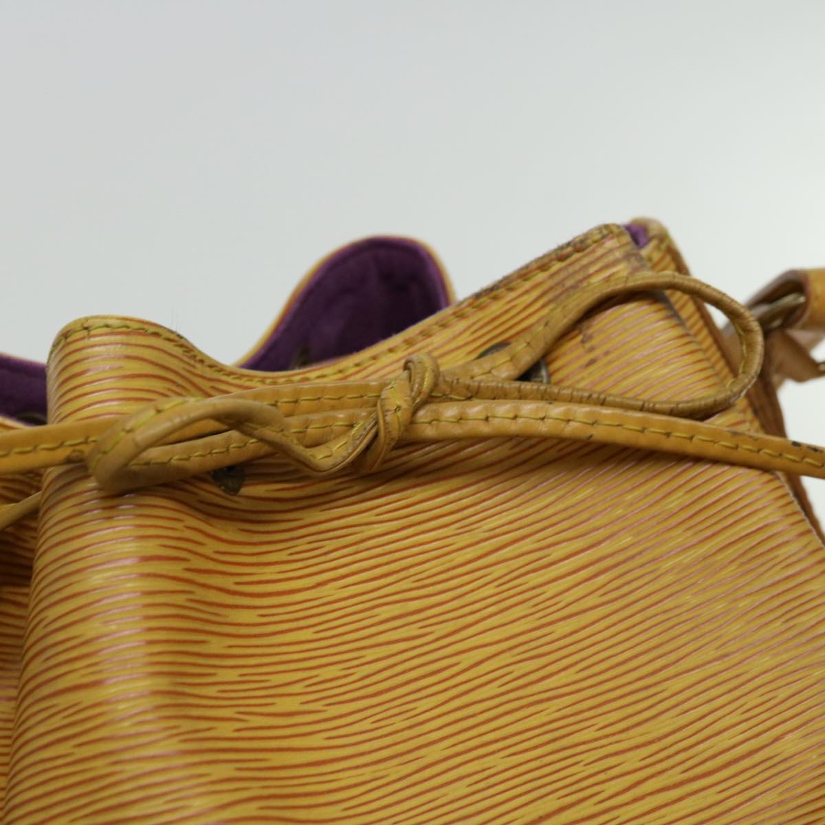 LOUIS VUITTON Epi Noe Shoulder Bag Tassili Yellow M44009 LV Auth 68100