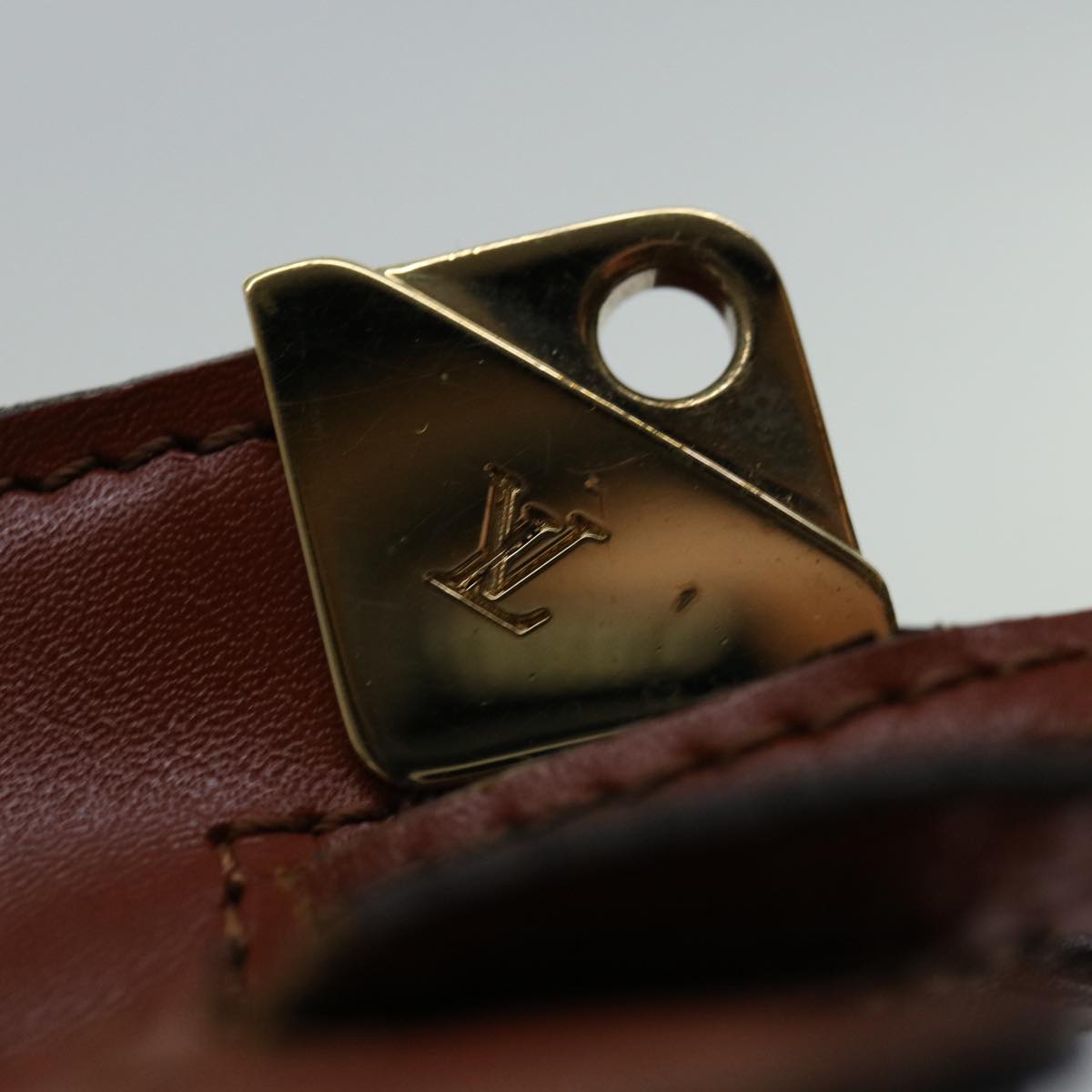 LOUIS VUITTON Epi Angian Clutch Bag Brown M52113 LV Auth 68112