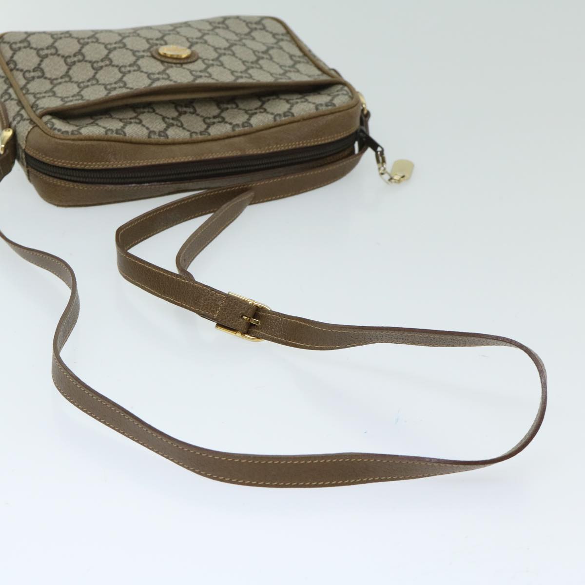 GUCCI GG PLUS Canvas Shoulder Bag PVC Beige Auth 68160