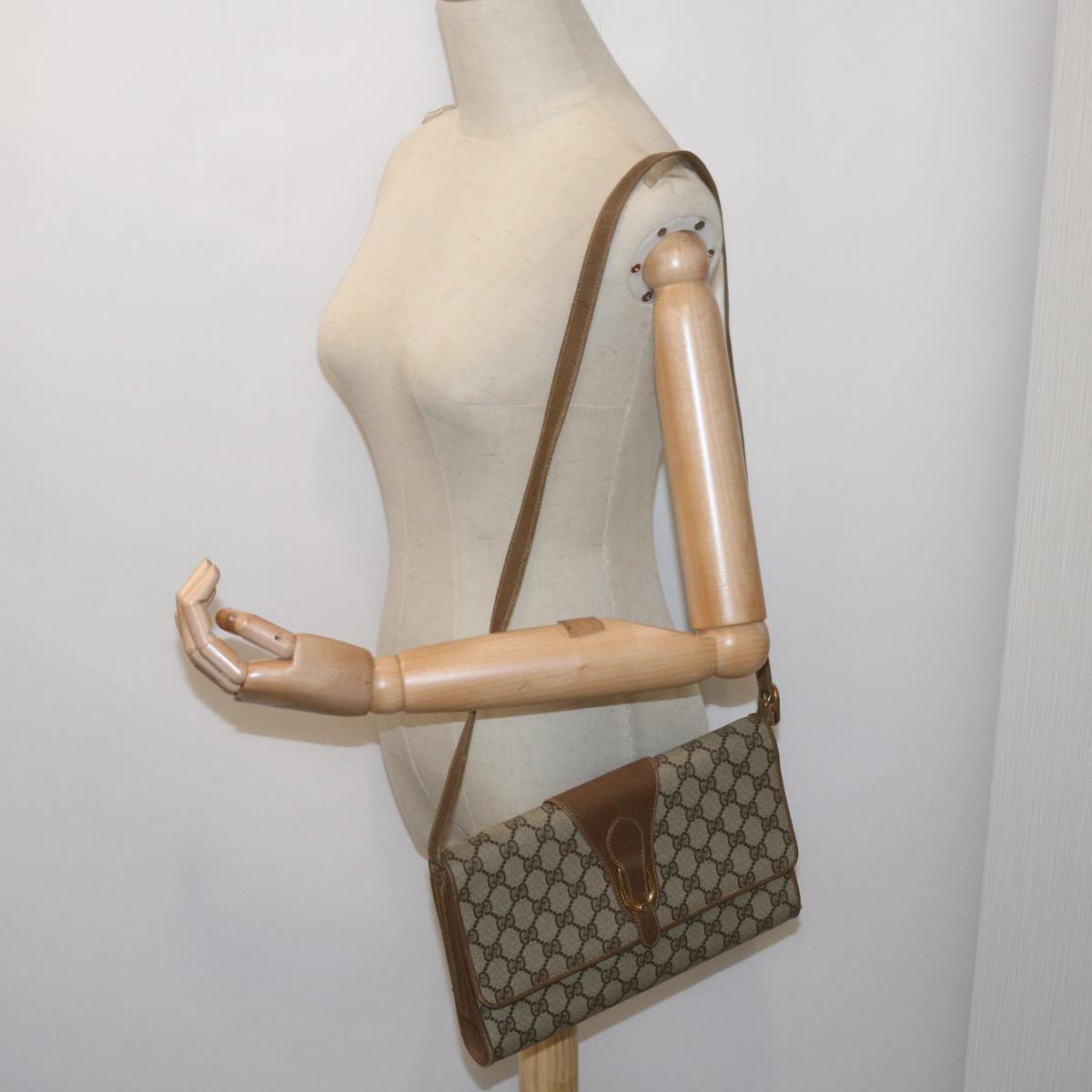 GUCCI GG Canvas Shoulder Bag PVC Beige Auth 68191