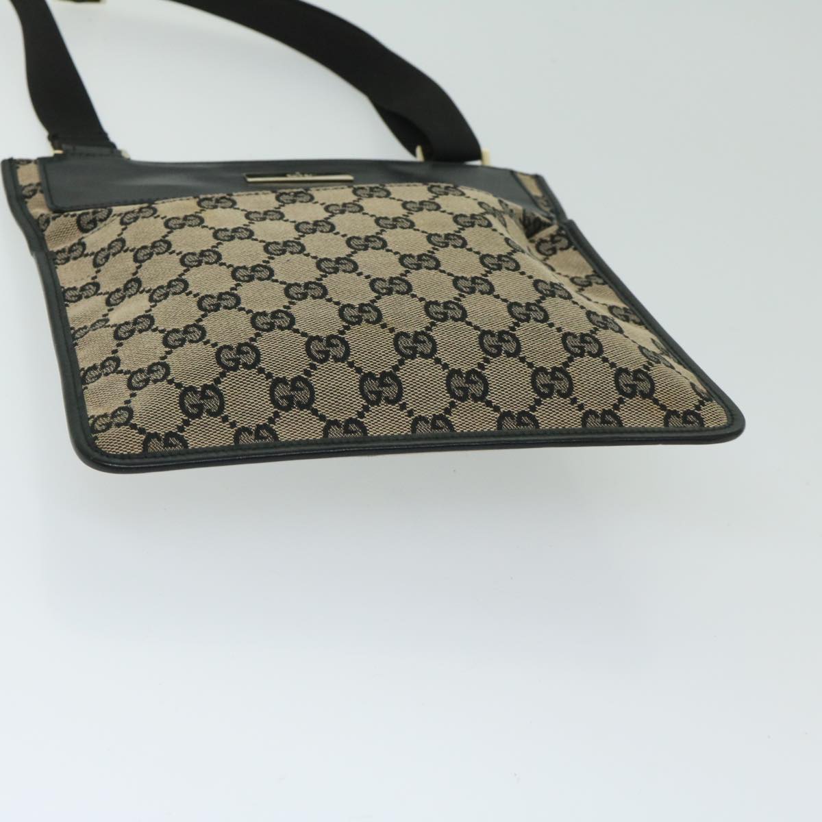 GUCCI GG Canvas Shoulder Bag Suede Beige Black Auth 68196