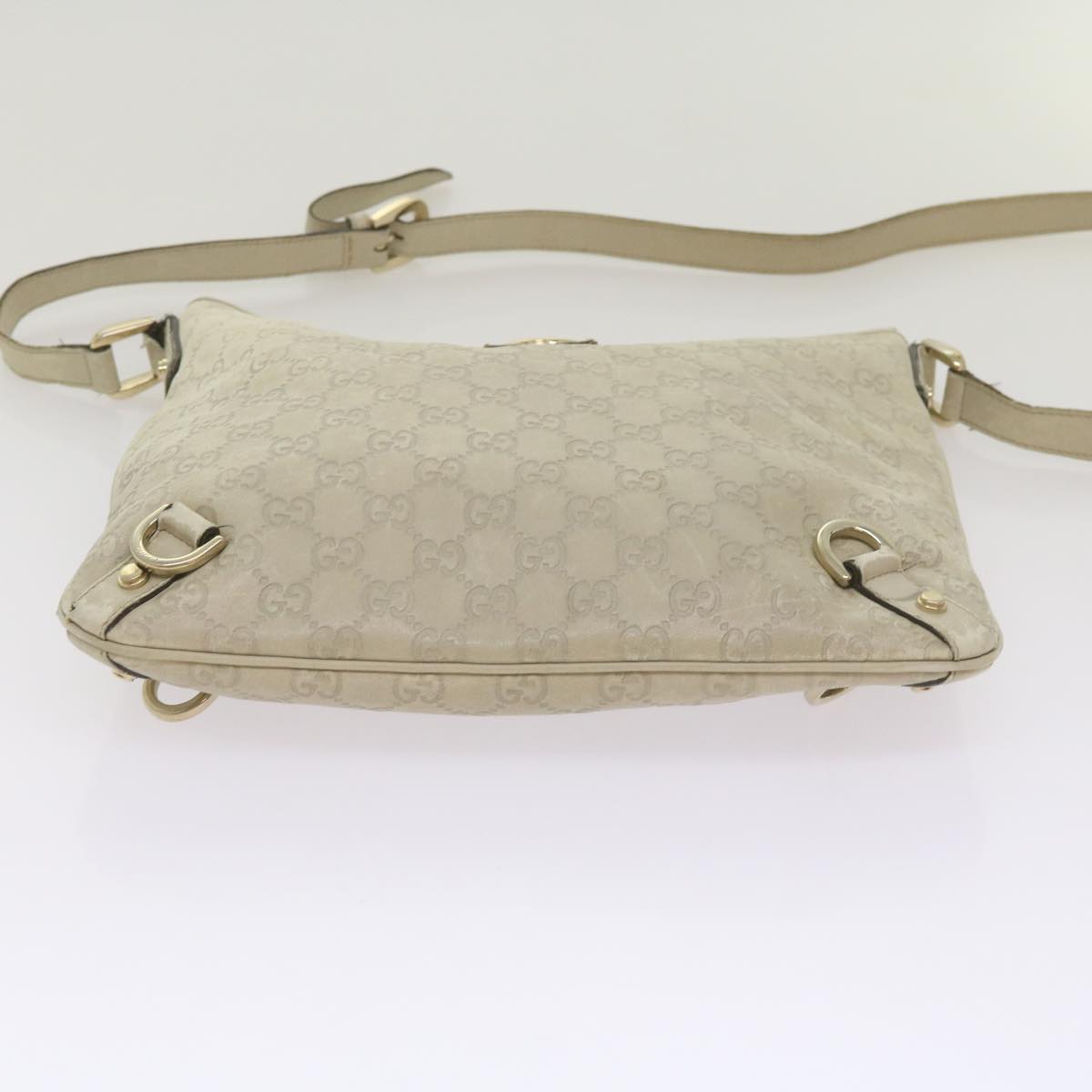 GUCCI GG Canvas Guccissima Shoulder Bag Beige 131326 Auth 68614