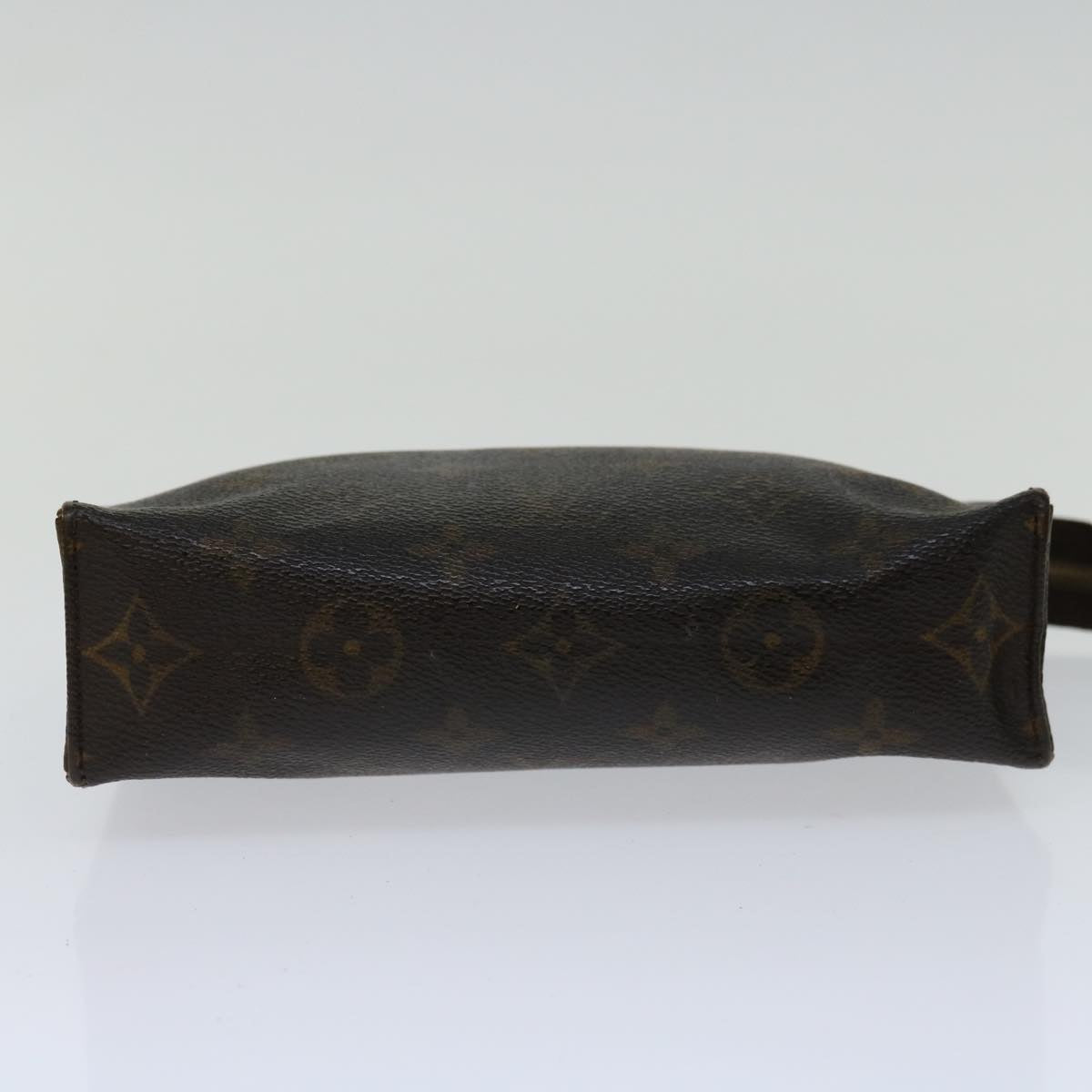 LOUIS VUITTON Monogram Poche Toilette 19 Pouch M47544 LV Auth 68660