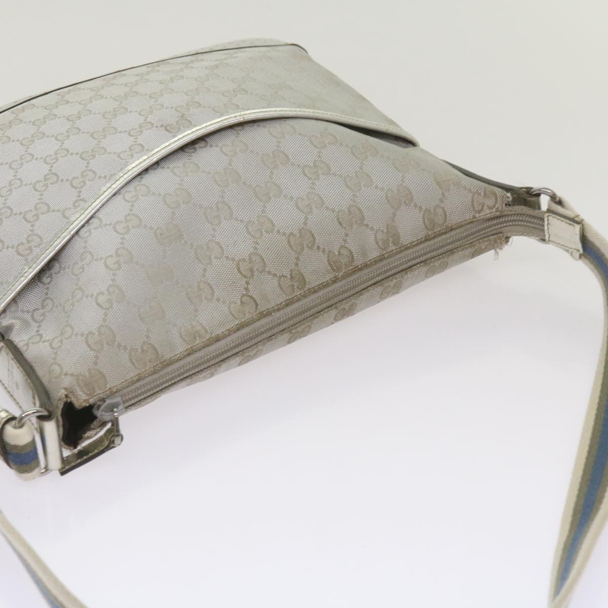 GUCCI GG implementation Sherry Line Shoulder Bag Silver Gray 145857 Auth 68676