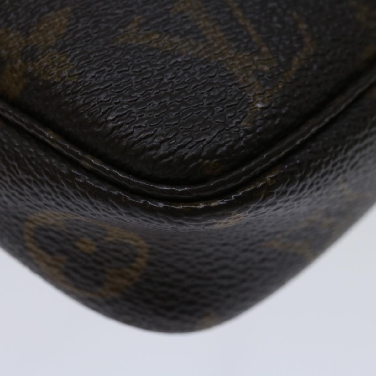 LOUIS VUITTON Monogram Pochette Accessoires Pouch M51980 LV Auth 68701