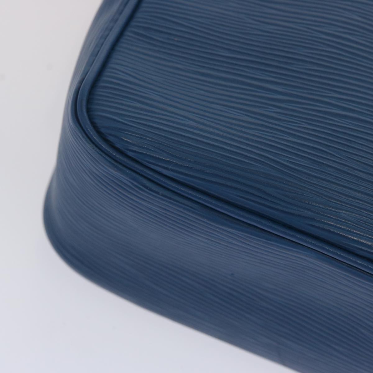 LOUIS VUITTON Epi Trocadero 27 Shoulder Bag Blue M52315 LV Auth 68724V