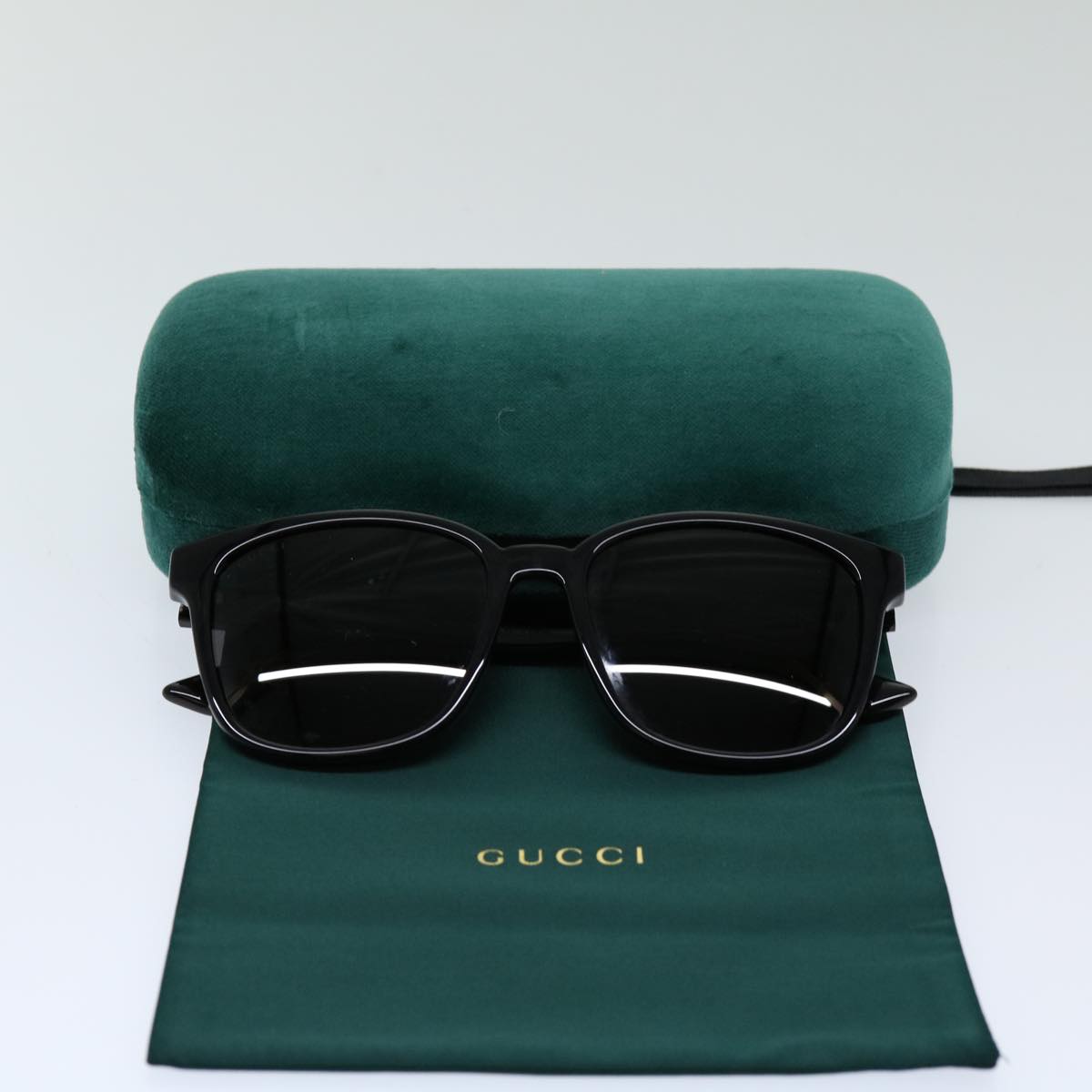 GUCCI Sunglasses plastic Black Auth 69126