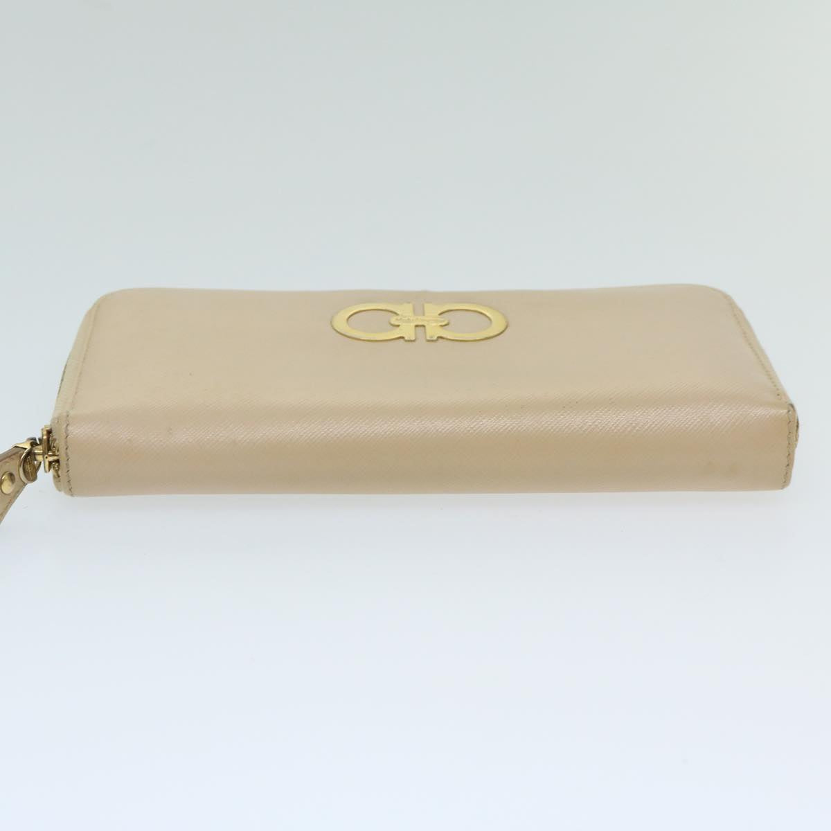 Salvatore Ferragamo Long Wallet Leather Beige Auth 69133