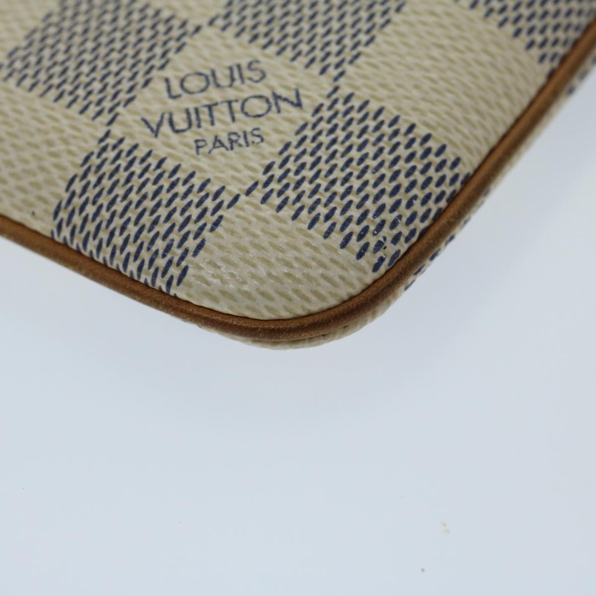 LOUIS VUITTON Damier Azur Etui Telephonne MM Cell Phone Case N60026 Auth 69185V