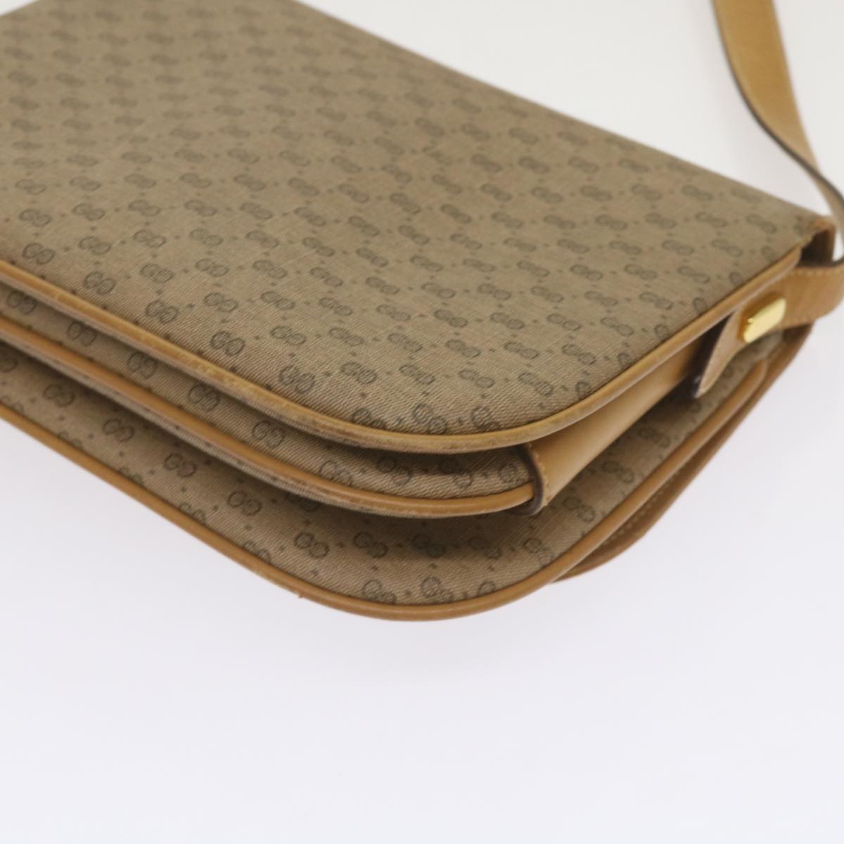 GUCCI Micro GG Supreme Shoulder Bag PVC Beige Auth 69206