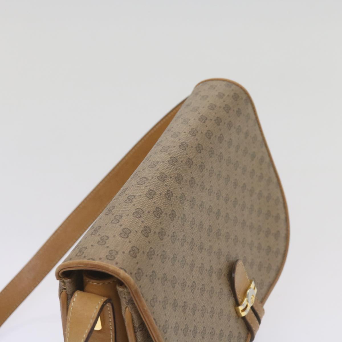 GUCCI Micro GG Supreme Shoulder Bag PVC Beige Auth 69206