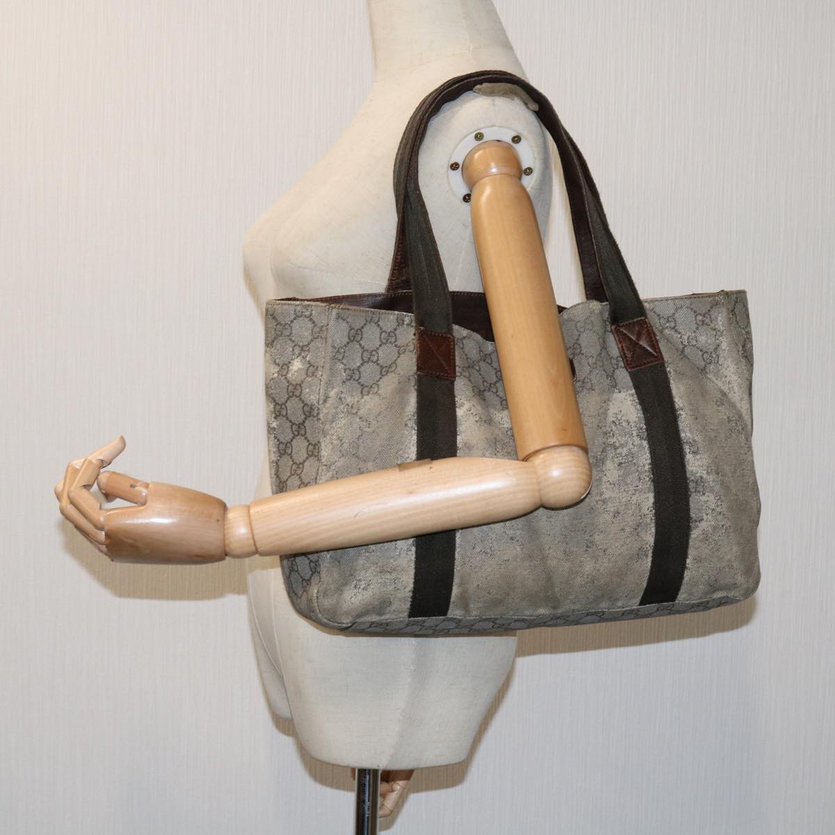 GUCCI GG Supreme Tote Bag PVC Beige 141624 Auth 69240