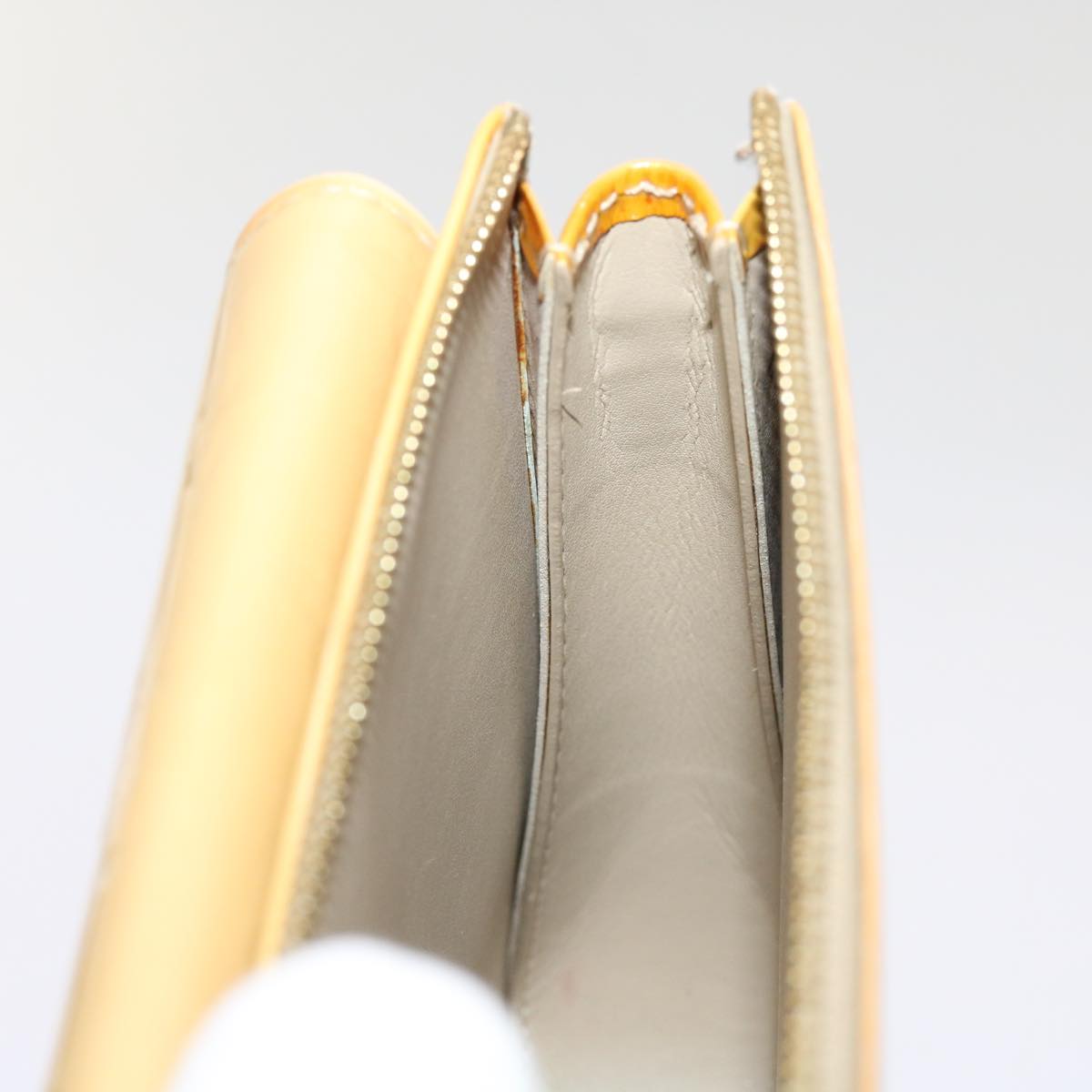 LOUIS VUITTON Monogram Vernis Motto Accessory Pouch Beige M91136 LV Auth 69248