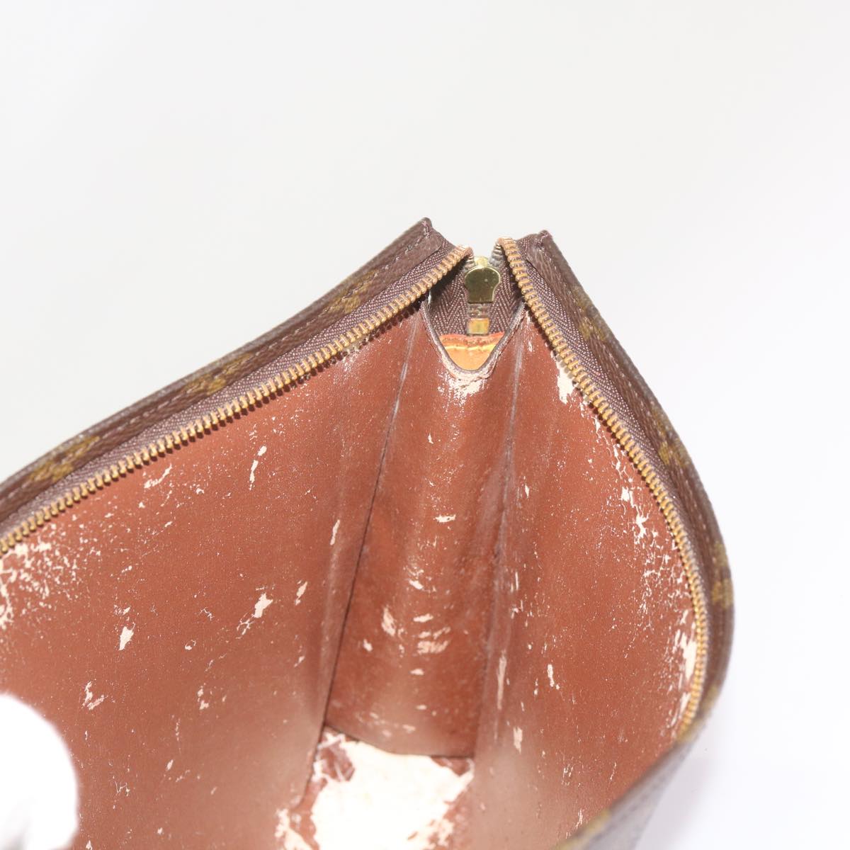 LOUIS VUITTON Monogram Poche Toilette 26 Pouch M47542 LV Auth 69268