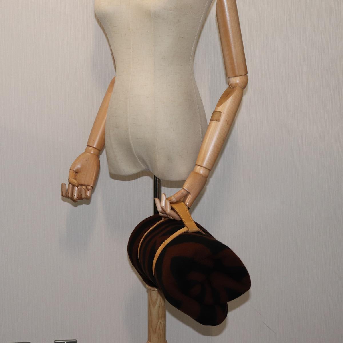 LOUIS VUITTON Pred Karakoram Blanket Wool Brown M74966 LV Auth 69497