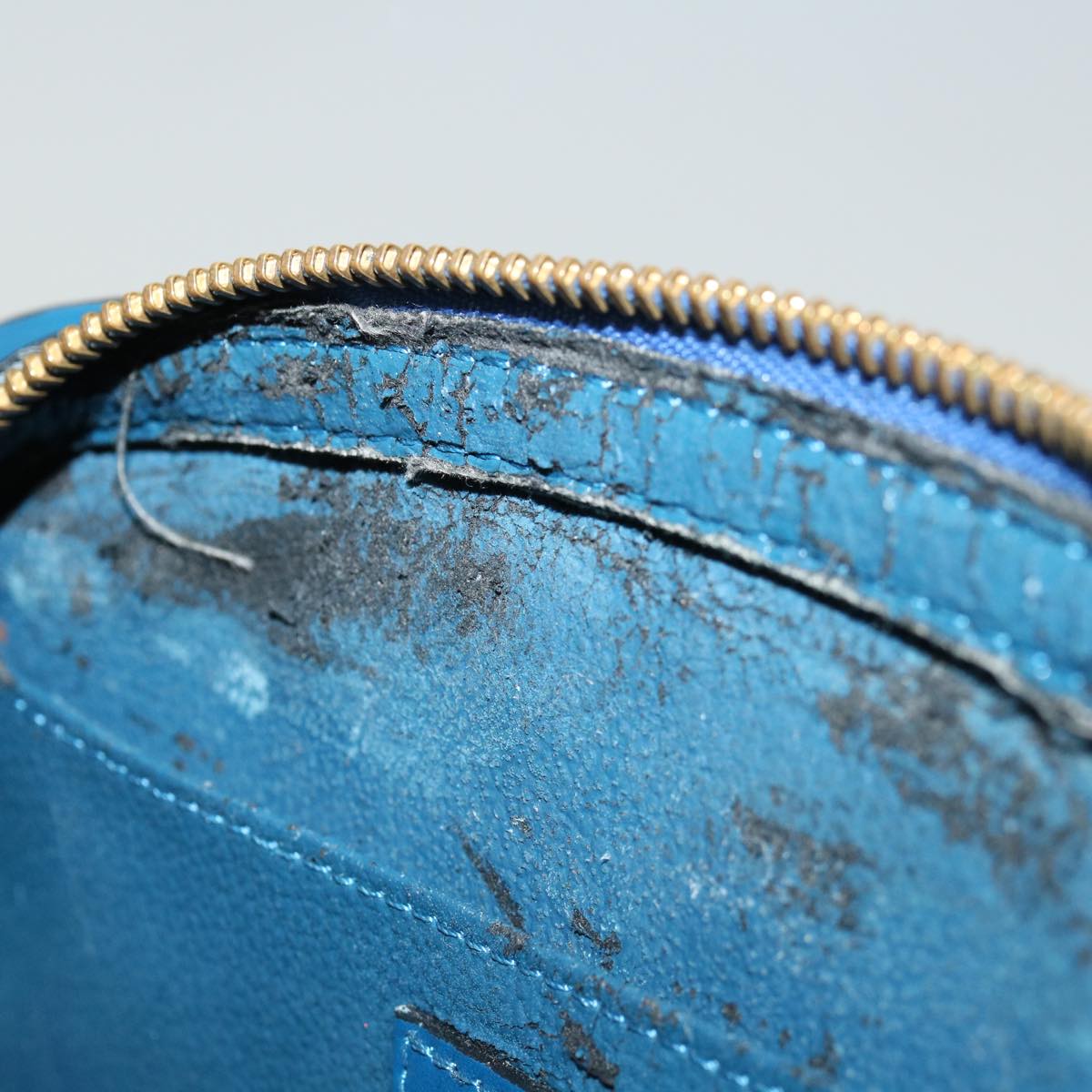 LOUIS VUITTON Epi Dauphine GM Pouch Blue M48435 LV Auth 69549