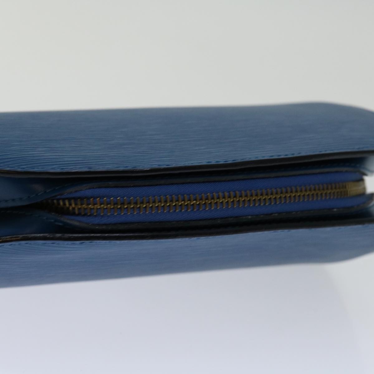 LOUIS VUITTON Epi Dauphine GM Pouch Blue M48435 LV Auth 69549