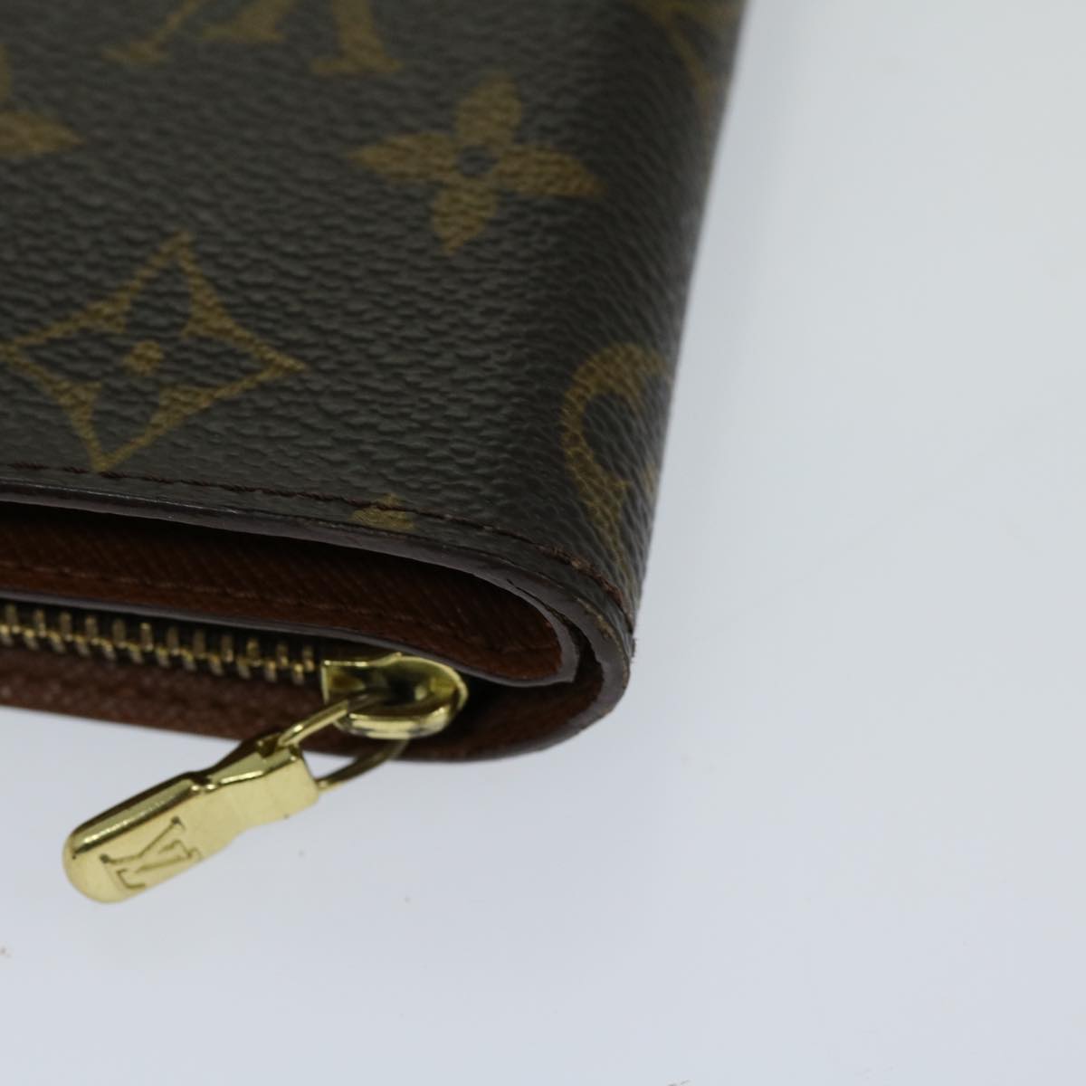 LOUIS VUITTON Monogram Compact Zip Wallet M61667 LV Auth 69680