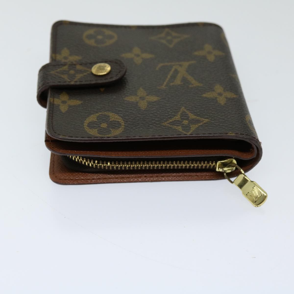 LOUIS VUITTON Monogram Compact Zip Wallet M61667 LV Auth 69680