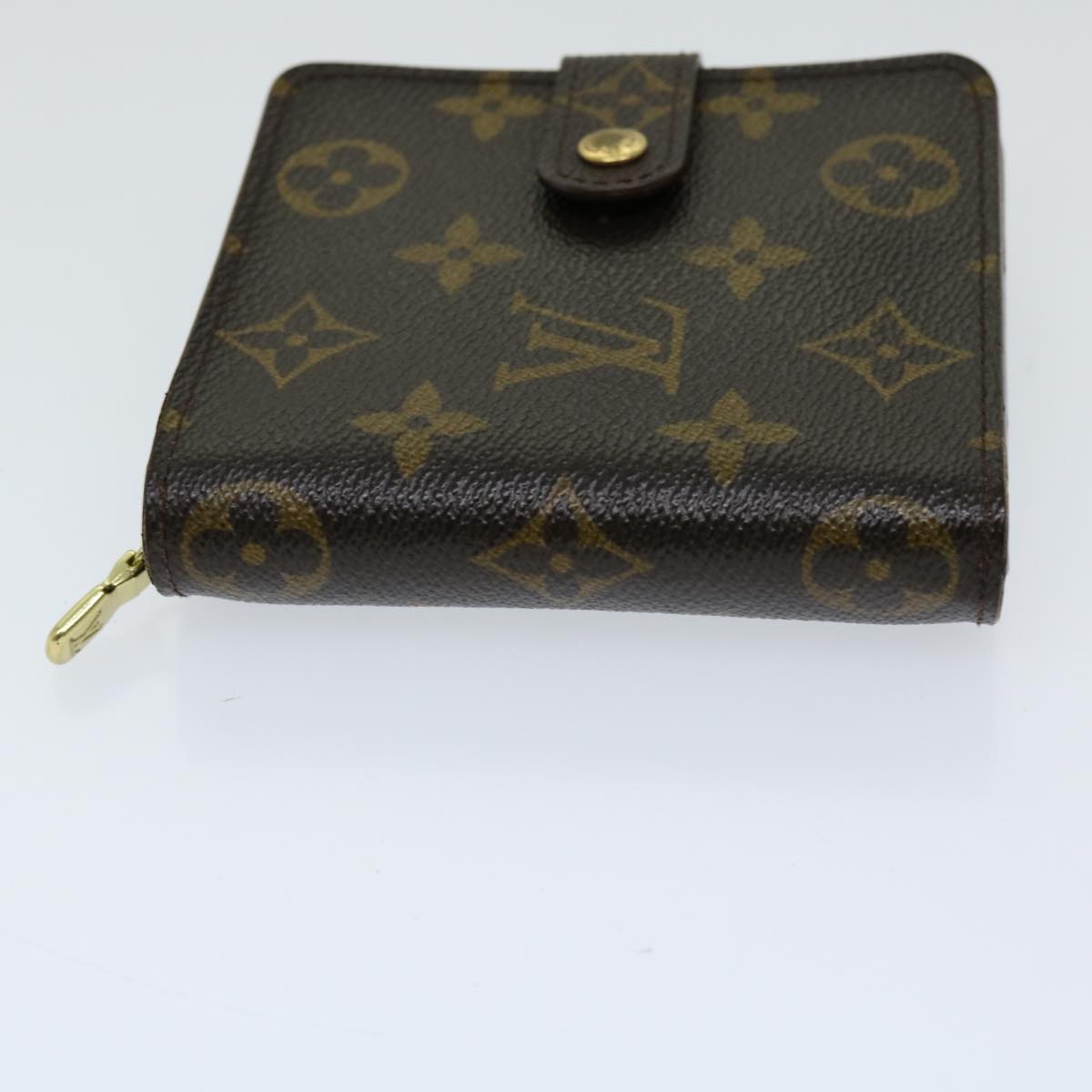 LOUIS VUITTON Monogram Compact Zip Wallet M61667 LV Auth 69680