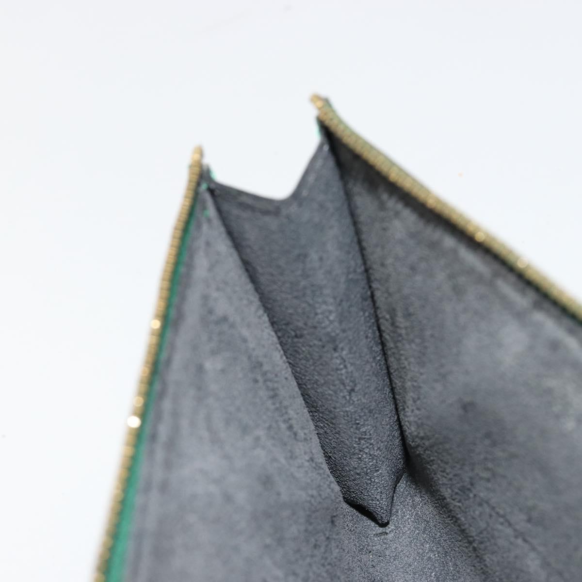 LOUIS VUITTON Epi Pochette Accessoires Pouch Green M52984 LV Auth 69826