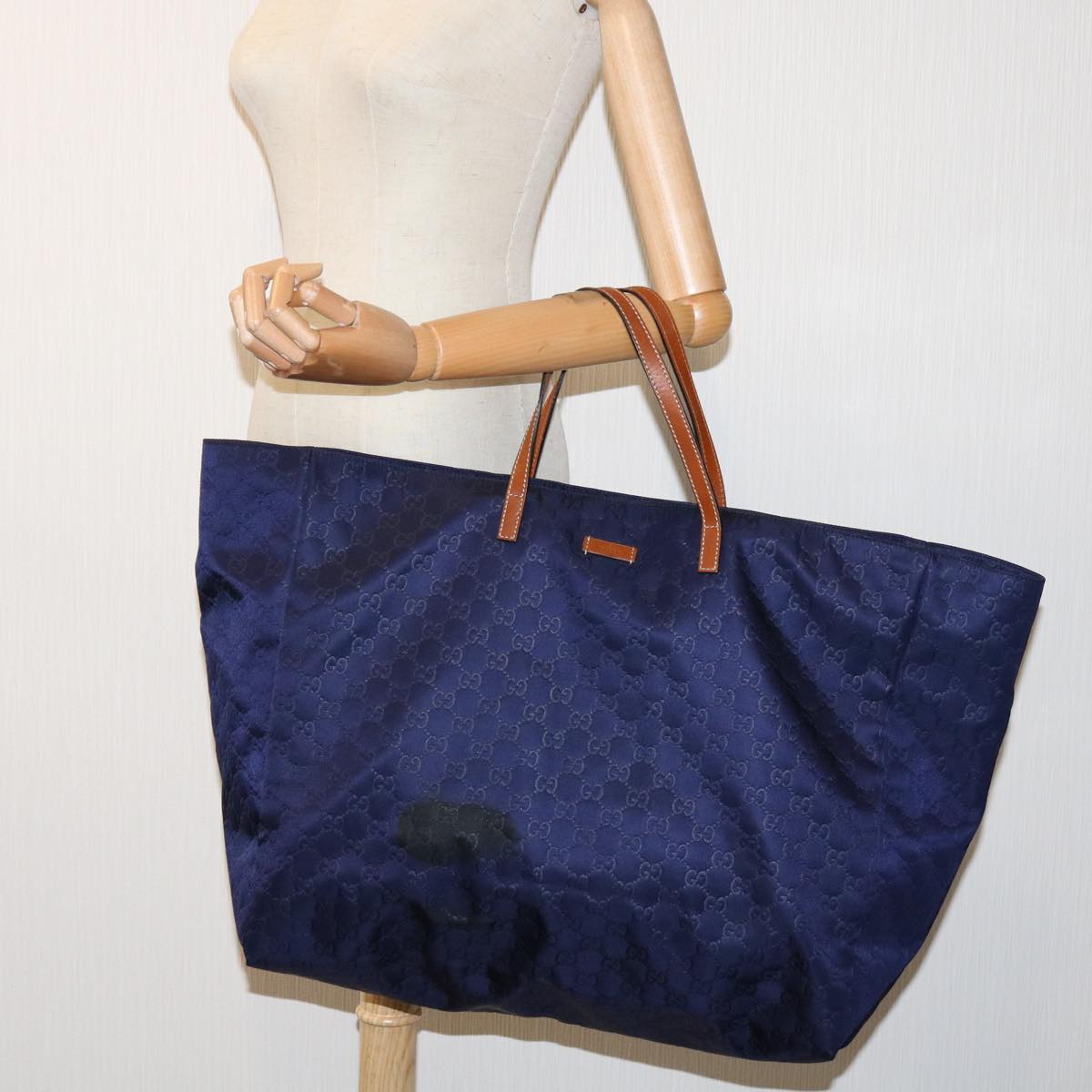 GUCCI GG Canvas Tote Bag Navy 286198 Auth 69951