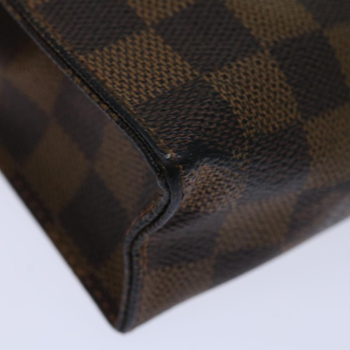 LOUIS VUITTON Damier Ebene Poche Toilette 26 Pouch N47543 LV Auth 70037