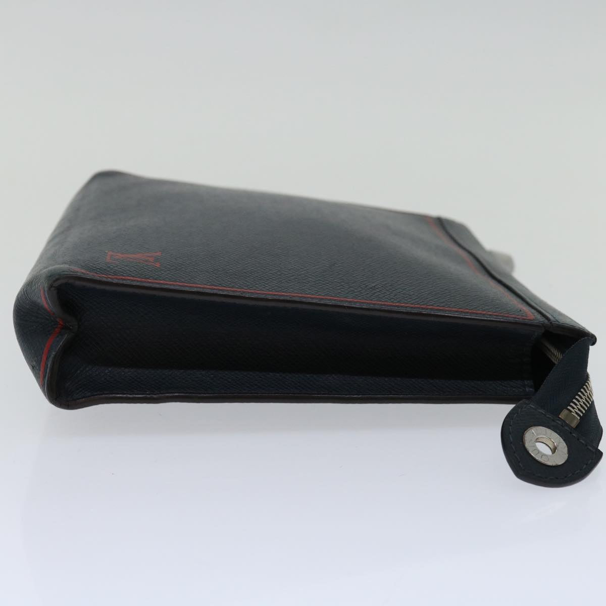 LOUIS VUITTON Taiga Pochette Voyager MM Clutch Bag Blue Marine M63394 Auth 70038