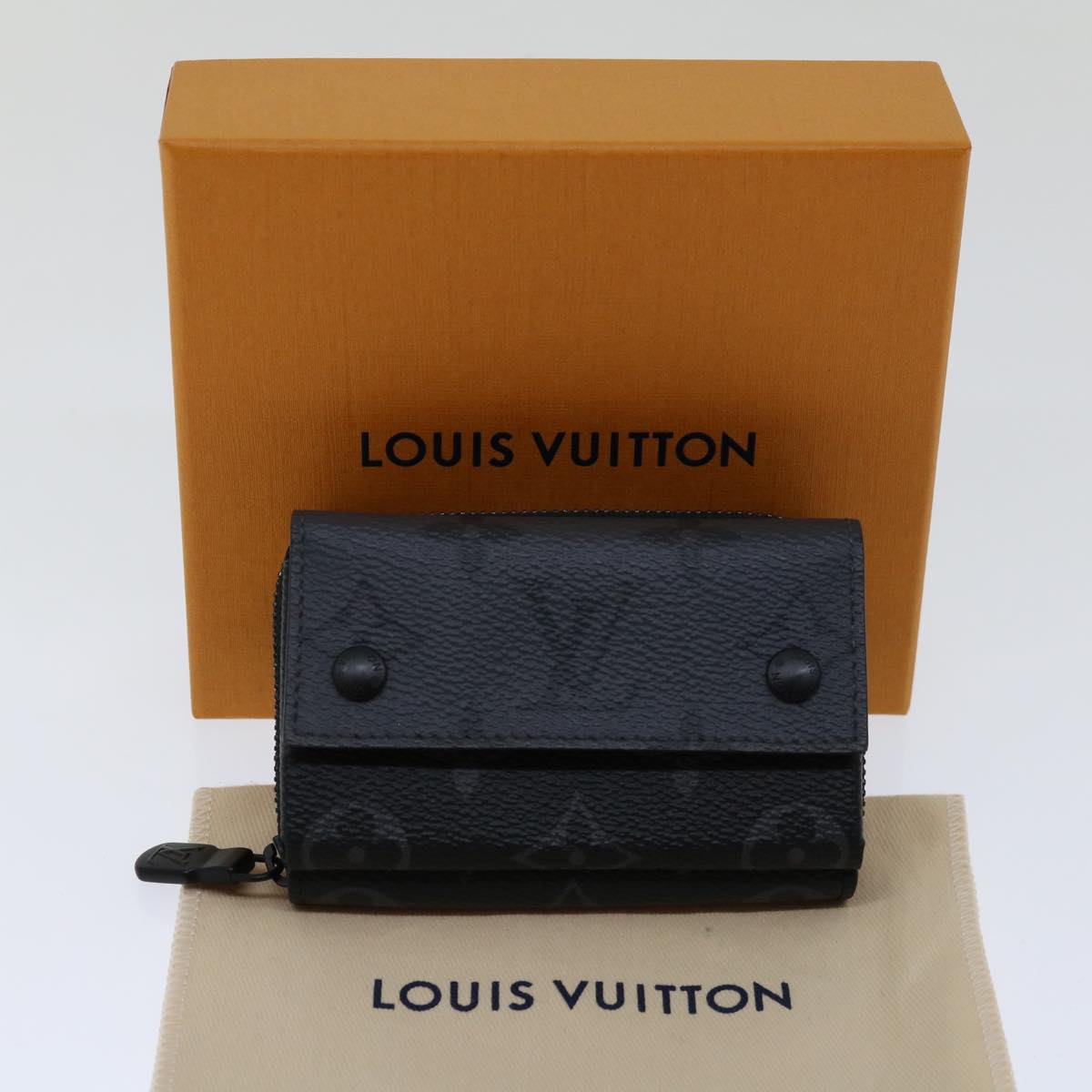 LOUIS VUITTON Monogram Eclipse Discovery Compact Wallet M67630 LV Auth 70054S