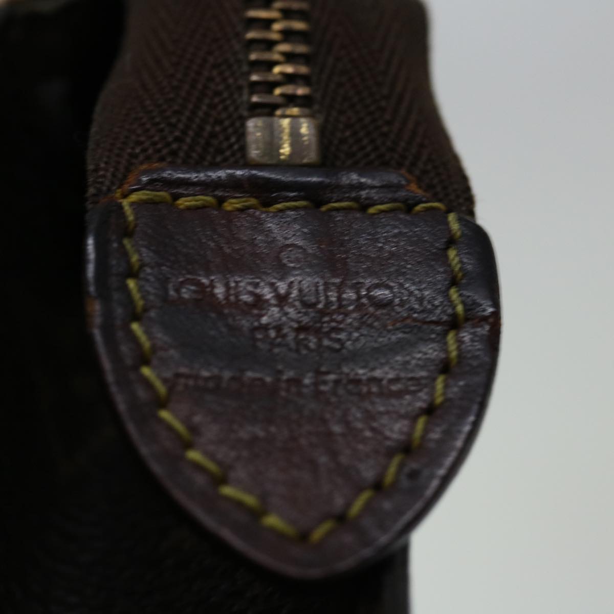 LOUIS VUITTON Monogram Poche Toilette 26 Pouch M47542 LV Auth 70085