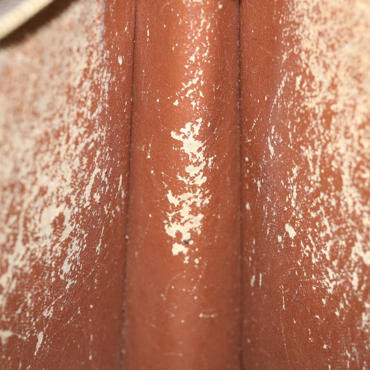 LOUIS VUITTON Monogram Poche Toilette 26 Pouch M47542 LV Auth 70085