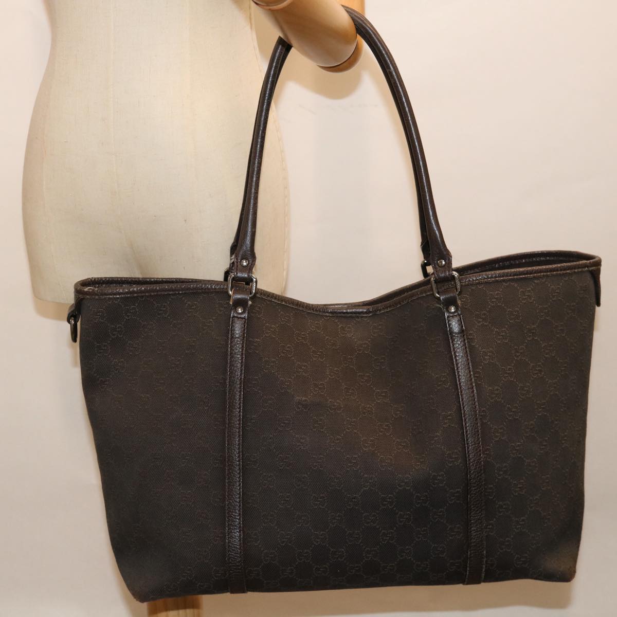 GUCCI GG Canvas Tote Bag Brown 265696 Auth 70133