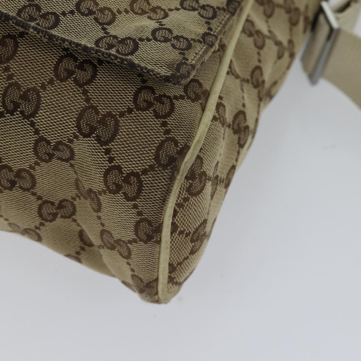 GUCCI GG Canvas Shoulder Bag Beige 146236 Auth 70400