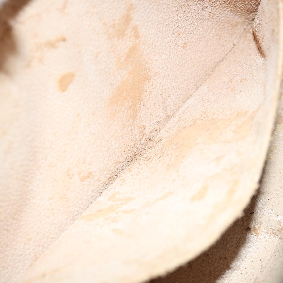 LOUIS VUITTON Monogram Trousse Demi Ronde Cosmetic Pouch M47520 LV Auth 70486