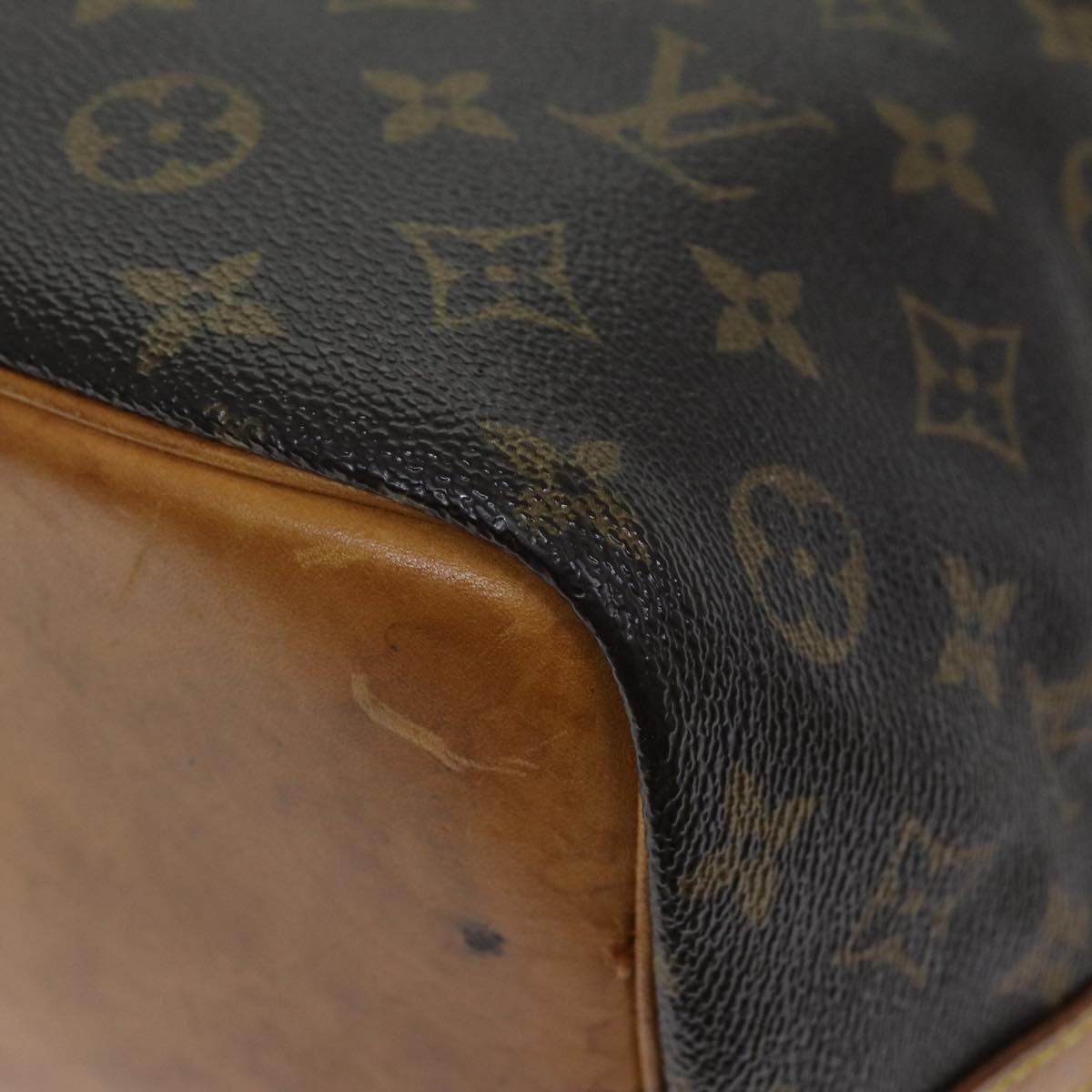 LOUIS VUITTON Monogram Petit Noe Shoulder Bag M42226 LV Auth 70548