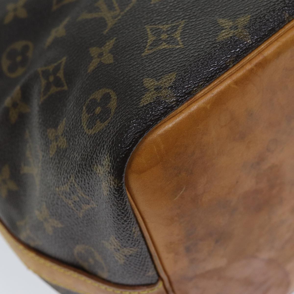 LOUIS VUITTON Monogram Petit Noe Shoulder Bag M42226 LV Auth 70548