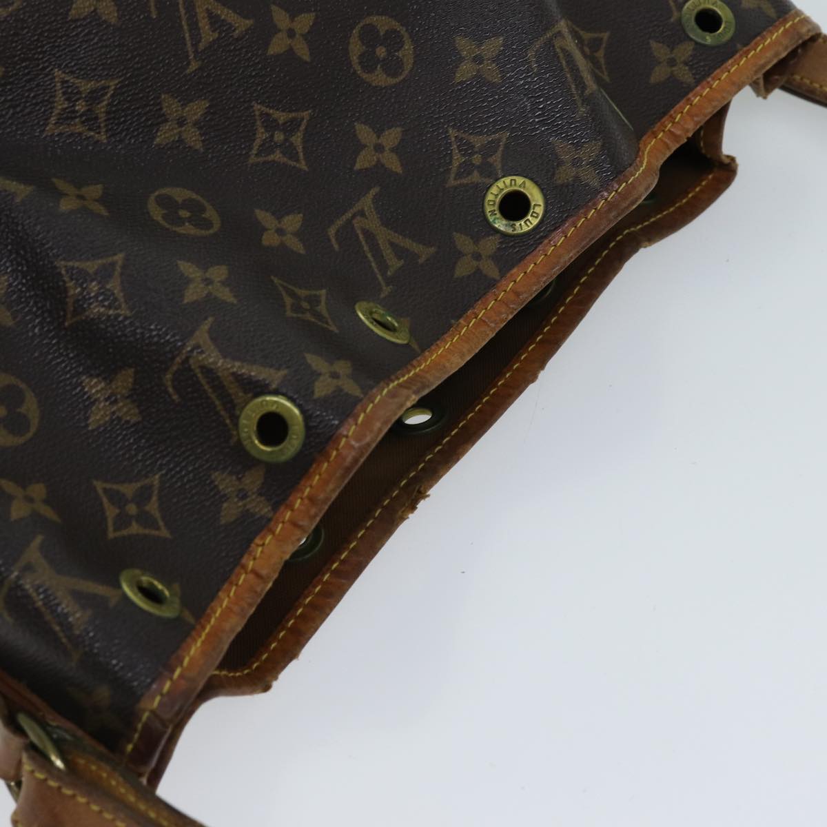 LOUIS VUITTON Monogram Petit Noe Shoulder Bag M42226 LV Auth 70548