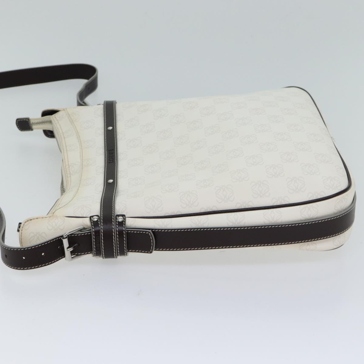 LOEWE Anagram Shoulder Bag PVC White Auth 70655