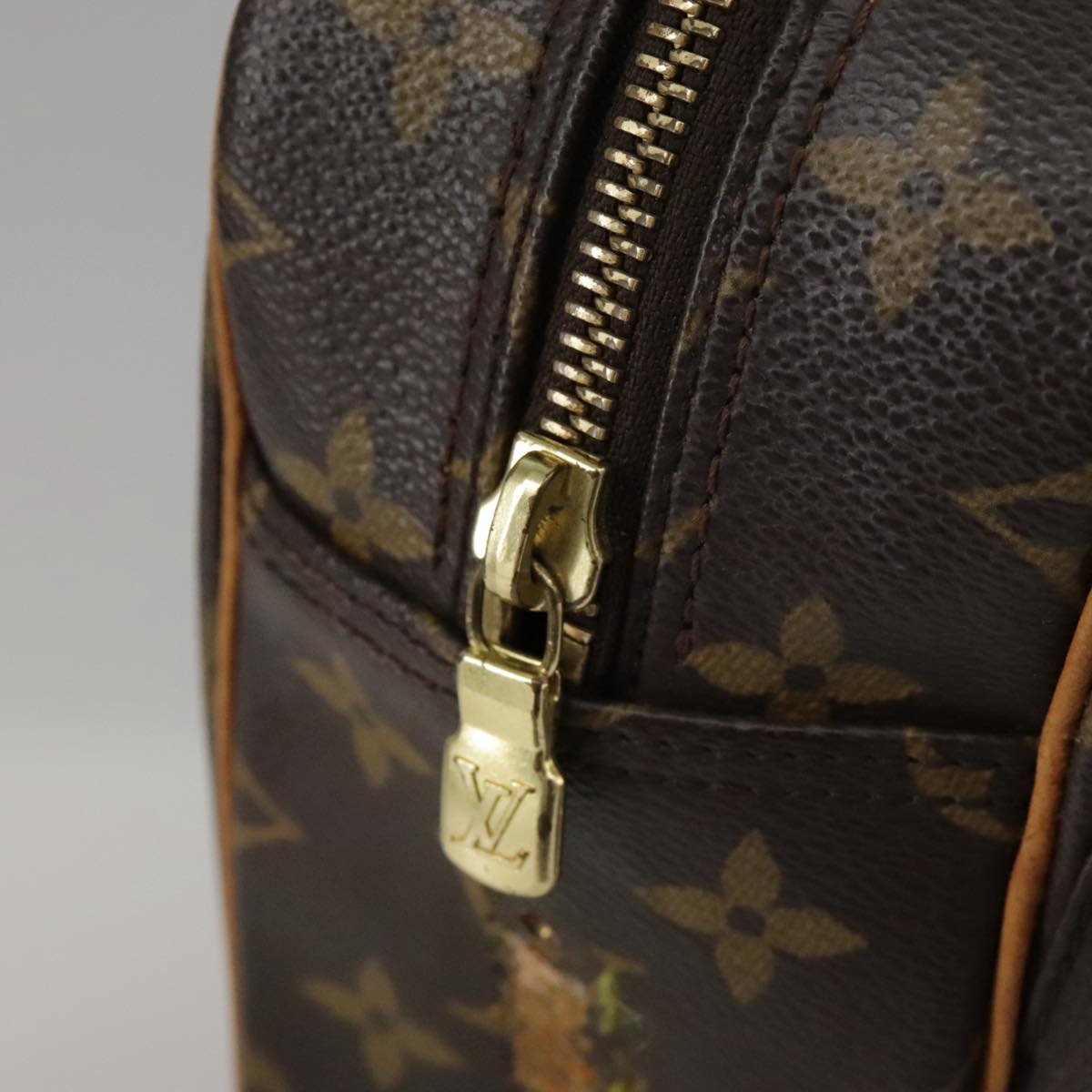 LOUIS VUITTON Monogram Nile Shoulder Bag M45244 LV Auth 70832