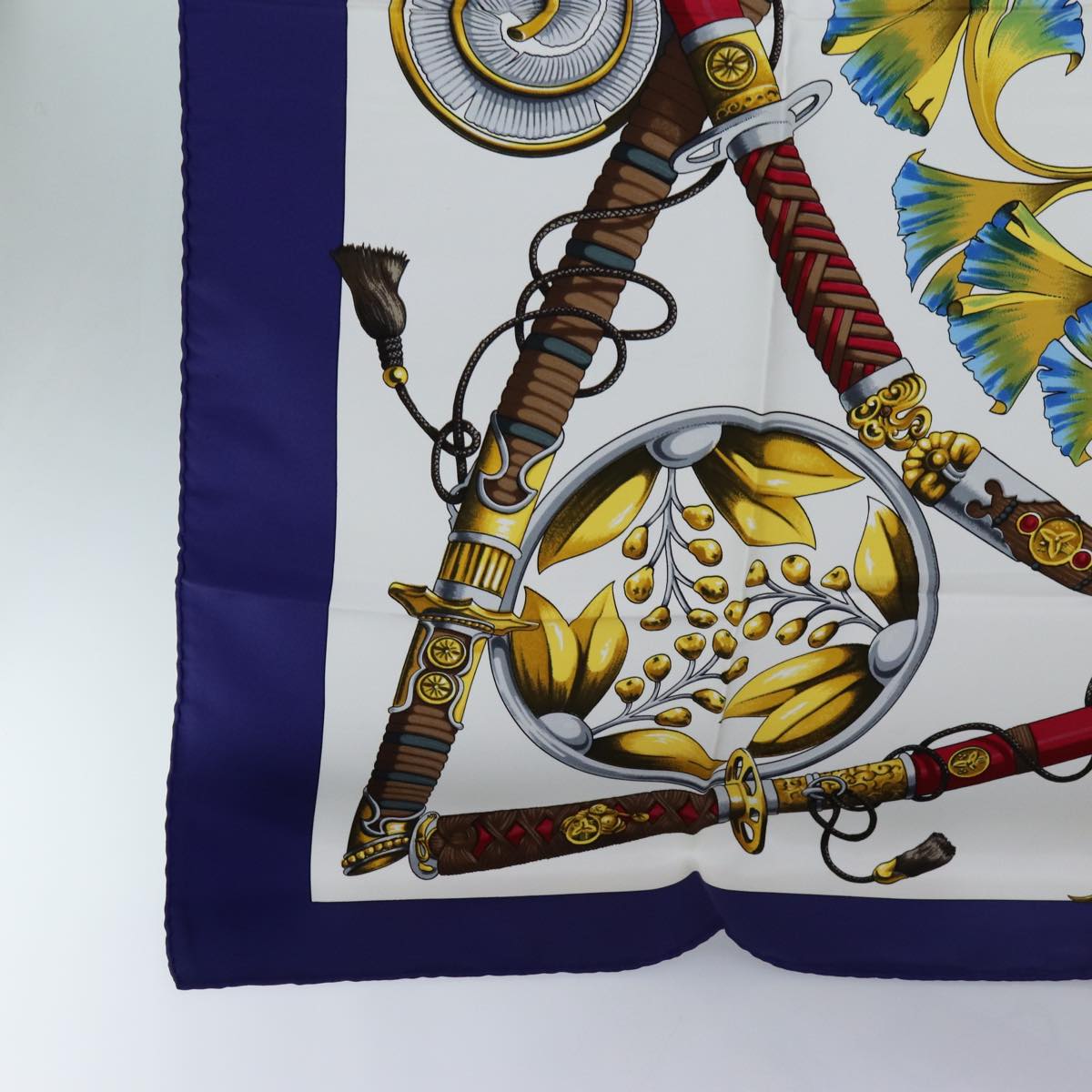 HERMES Carre 90 DAIMYO PRINCES DU SOLEIL LEVANT Scarf Silk Navy Auth 71128