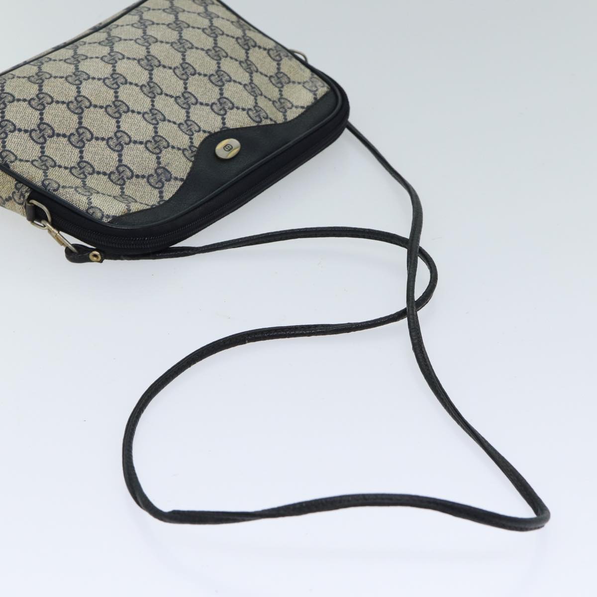 GUCCI GG Supreme Shoulder Bag PVC Navy 97 02 068 Auth 71425